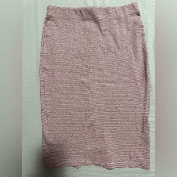 Skirt - Picture 1 of 3